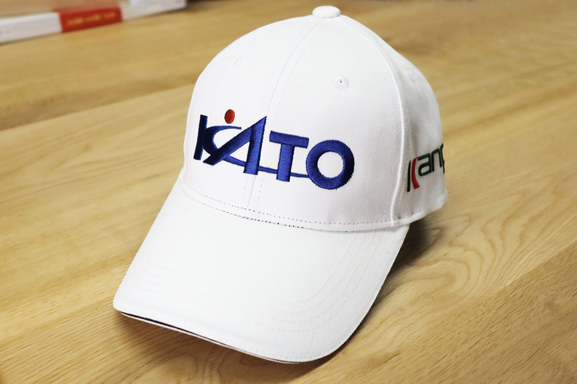 企業ロゴ入りキャップ刺繍｜オリジナル刺繍キャップ制作のご依頼品