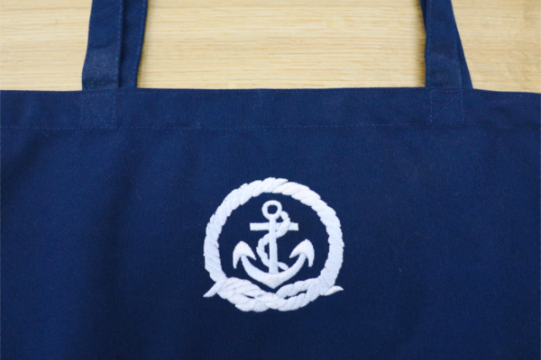 碇デザインのオリジナルエコバック刺繍