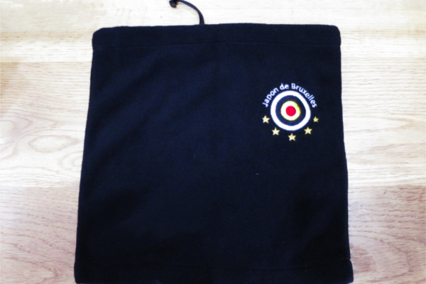 ネックウォーマーへのロゴ刺繍｜オリジナル防寒アイテム