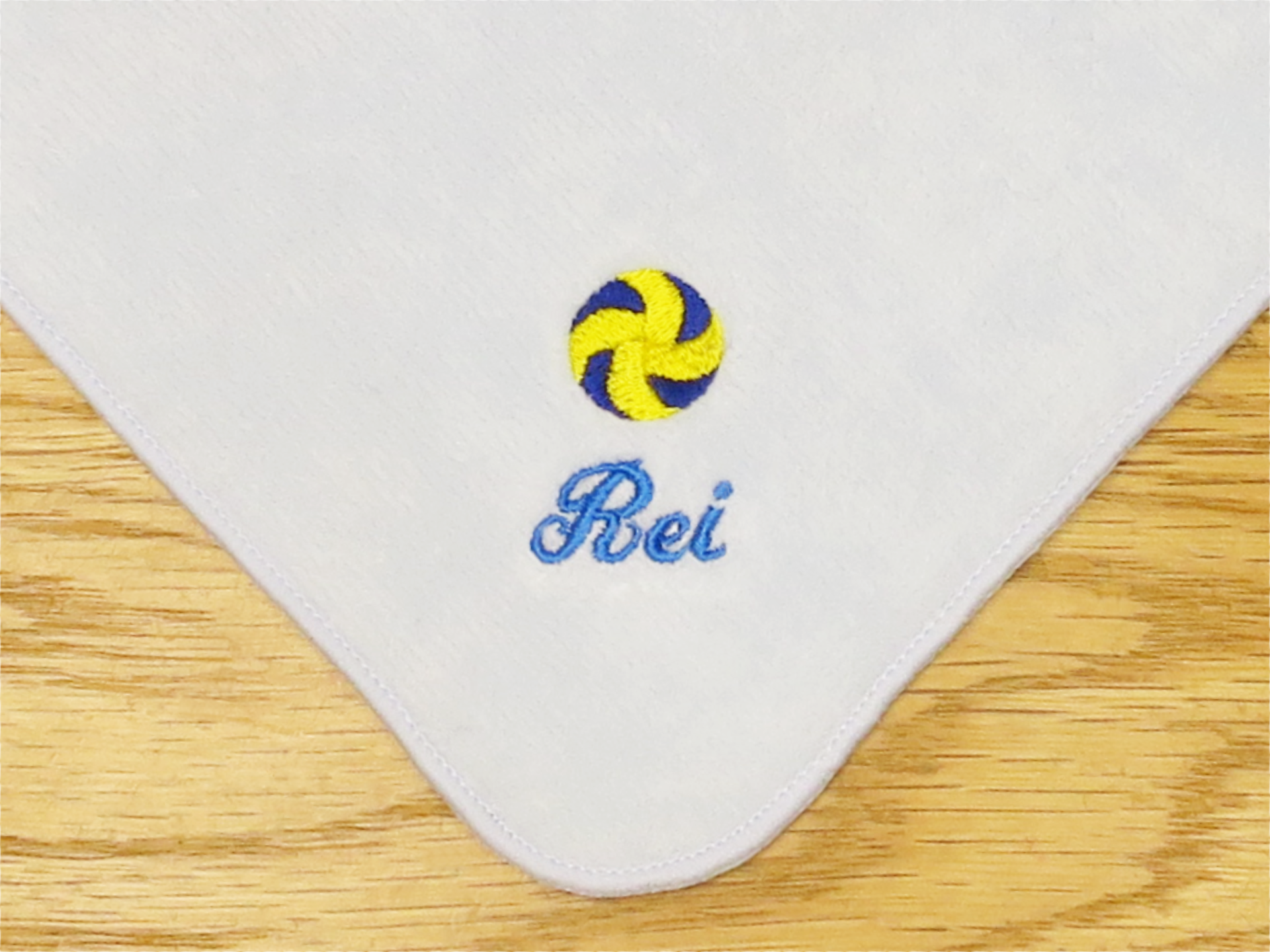 アーカイブ｜バレーボールアイテムと名入れ刺繍｜卒部記念オーダーハンドタオル実績例