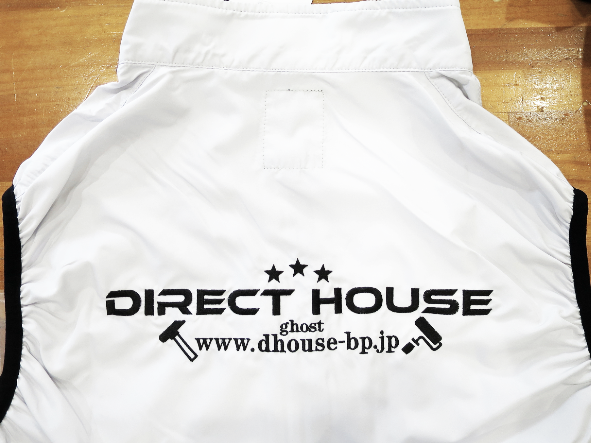 アーカイブ｜空調服の背中にオリジナル刺繍入れ